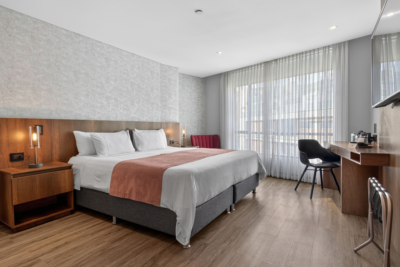 Deluxe King Room